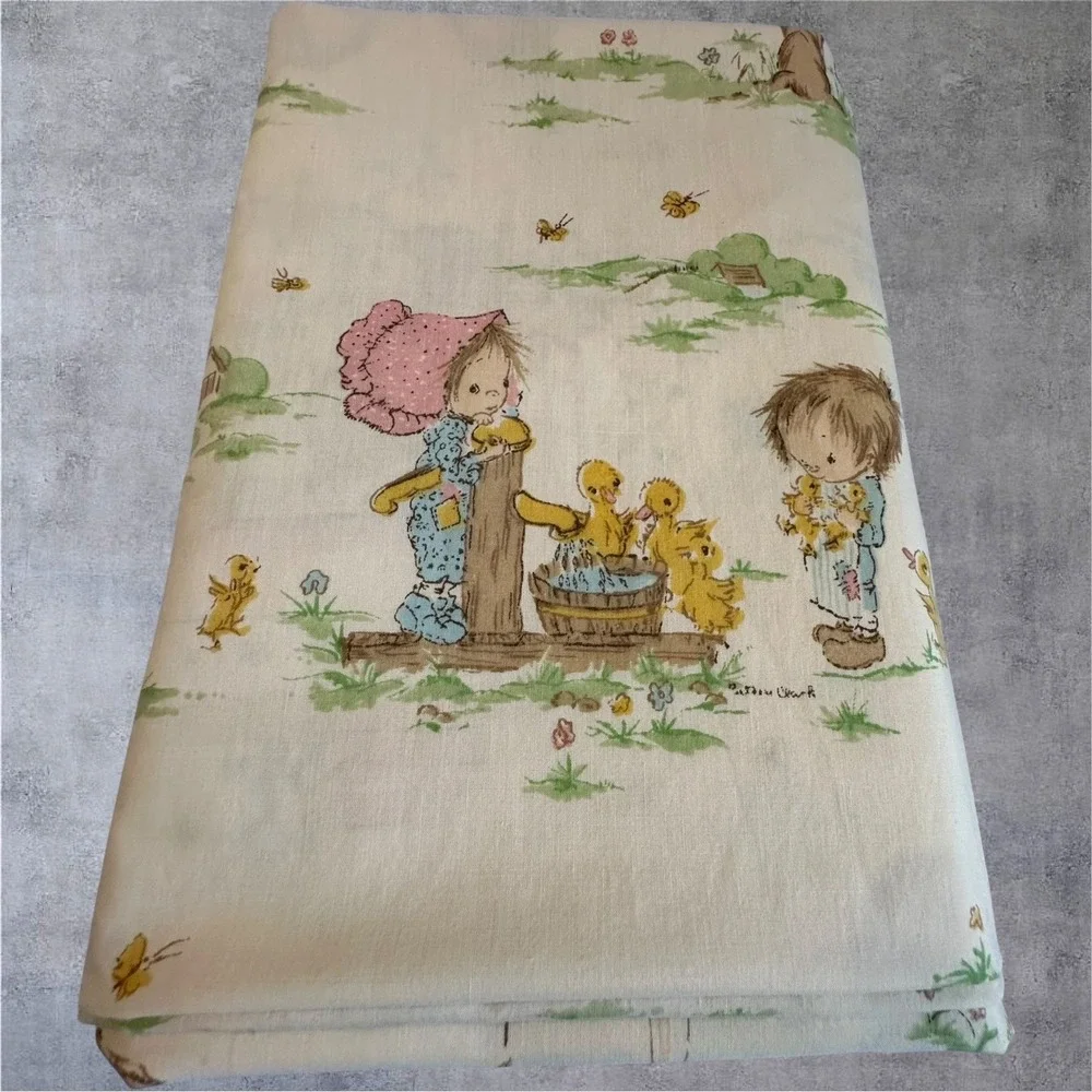 Vintage Betsey Clark‎ Flat Sheet 64x94 Children Cottagecore Quilt Craft Fabric